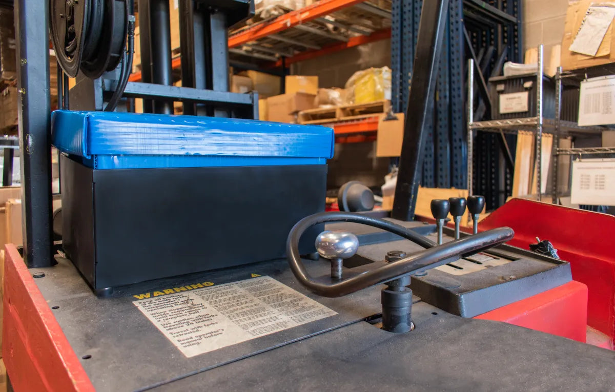 Magnetic Forklift Tray - Large